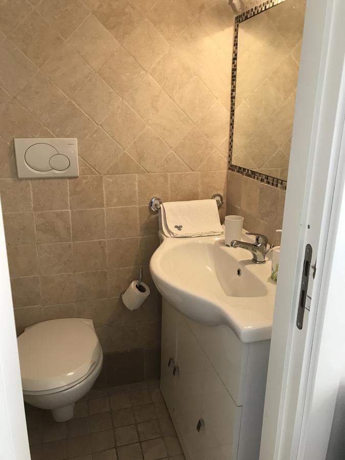 La Dimora Di Fra Apartment Ostuni Bagian luar foto